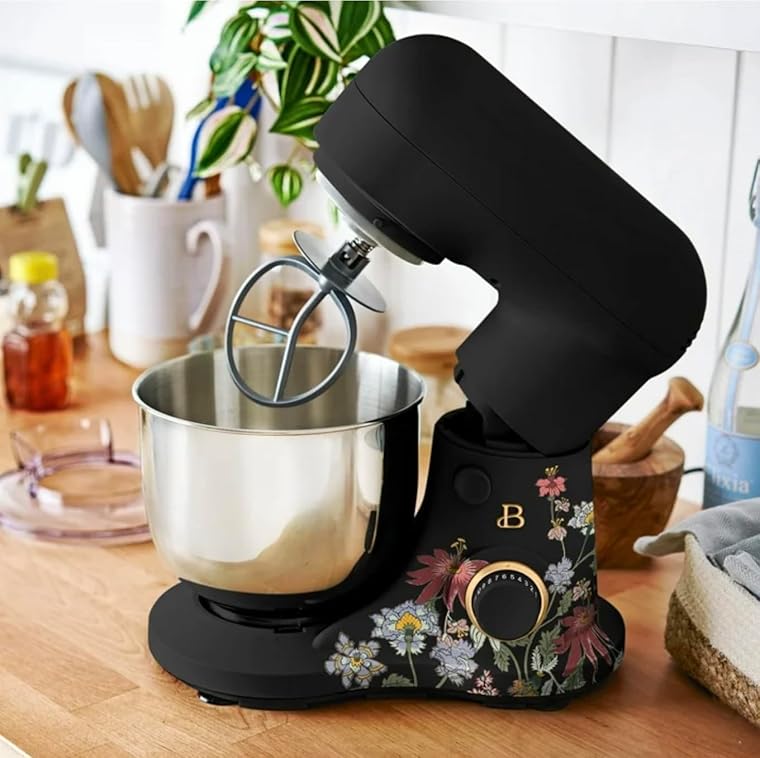 Beautiful Stand Mixer Review: Pretty on the Counter, but How Well Does It Really Work?