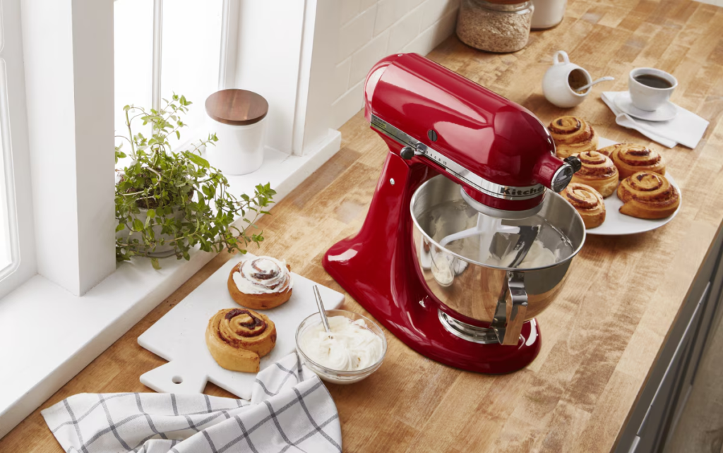 KitchenAid 4.5-Quart Tilt-Head Stand Mixer